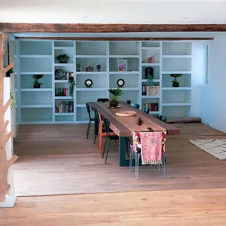 Little Farm Comfort&prestigehouse مزرعة للإقامة